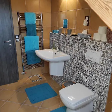 Ti-to Apartman